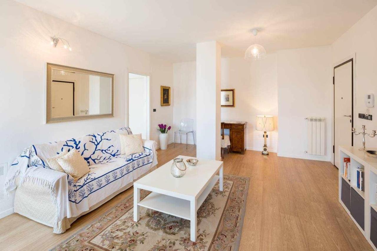 La Casina Di Ivonne Arezzo Centro Apartment Bagian luar foto