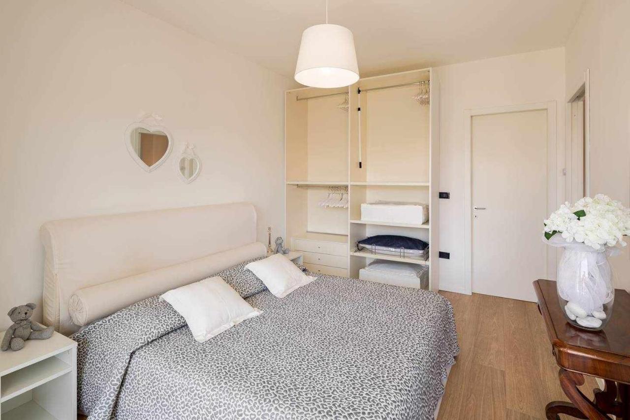 La Casina Di Ivonne Arezzo Centro Apartment Bagian luar foto