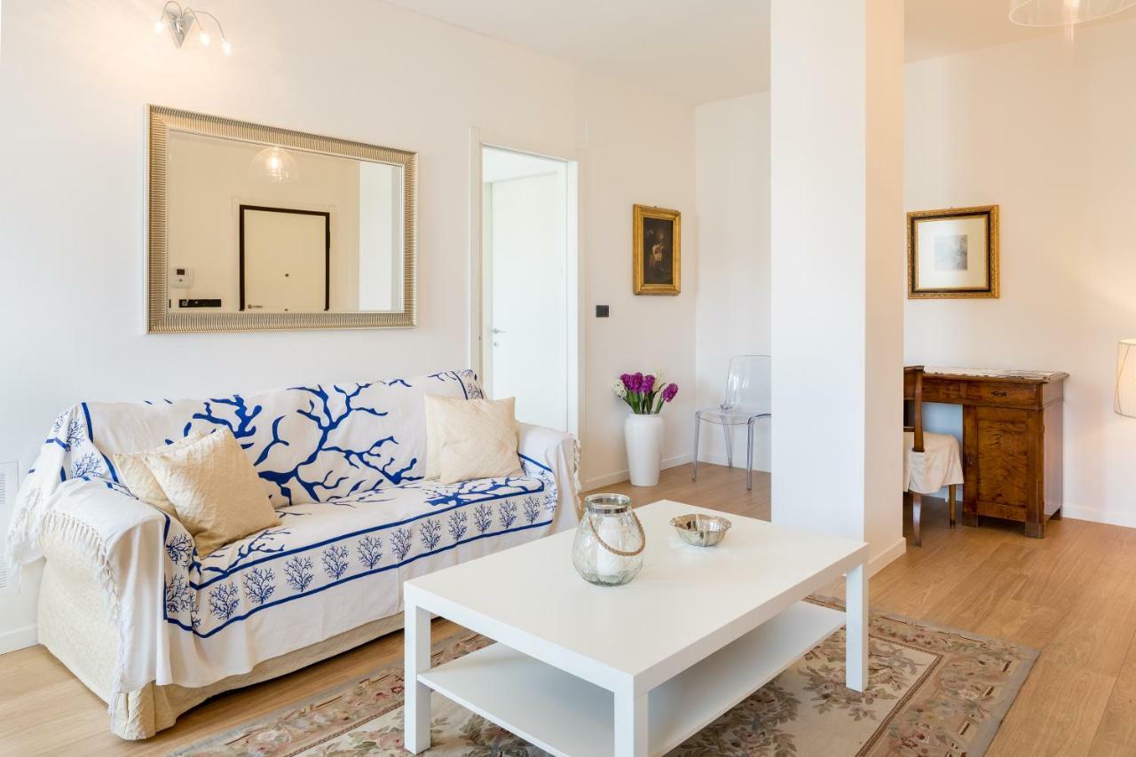 La Casina Di Ivonne Arezzo Centro Apartment Bagian luar foto