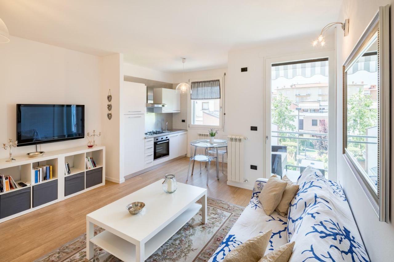 La Casina Di Ivonne Arezzo Centro Apartment Bagian luar foto
